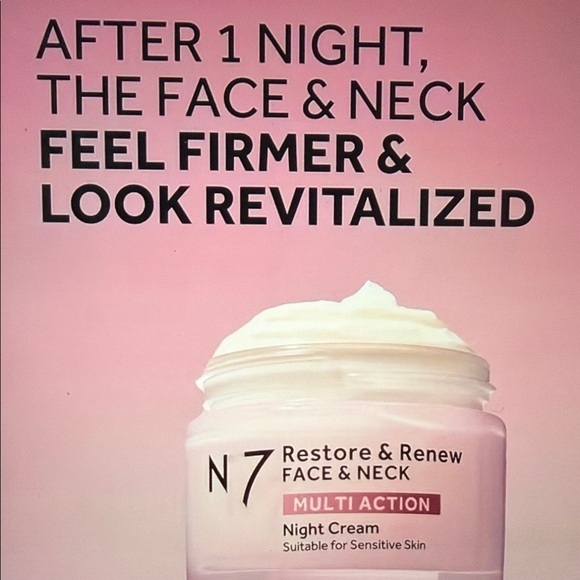 N 7 Other - Restore & Renew Multi-Action Night Cream — Pink